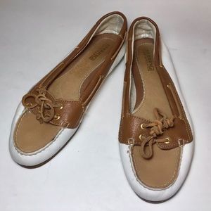 Sperry Leather Boat Shoe in White and Tan- Size 8M